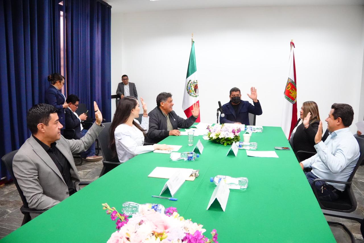 Comisión de Puntos Constitucionales avala minuta en materia de límite a las jubilaciones y pensiones de las entidades públicas